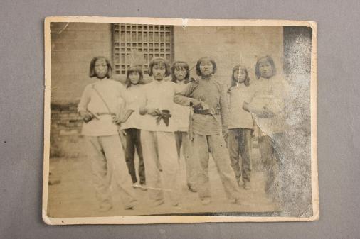 “冉庄女民兵班”照片